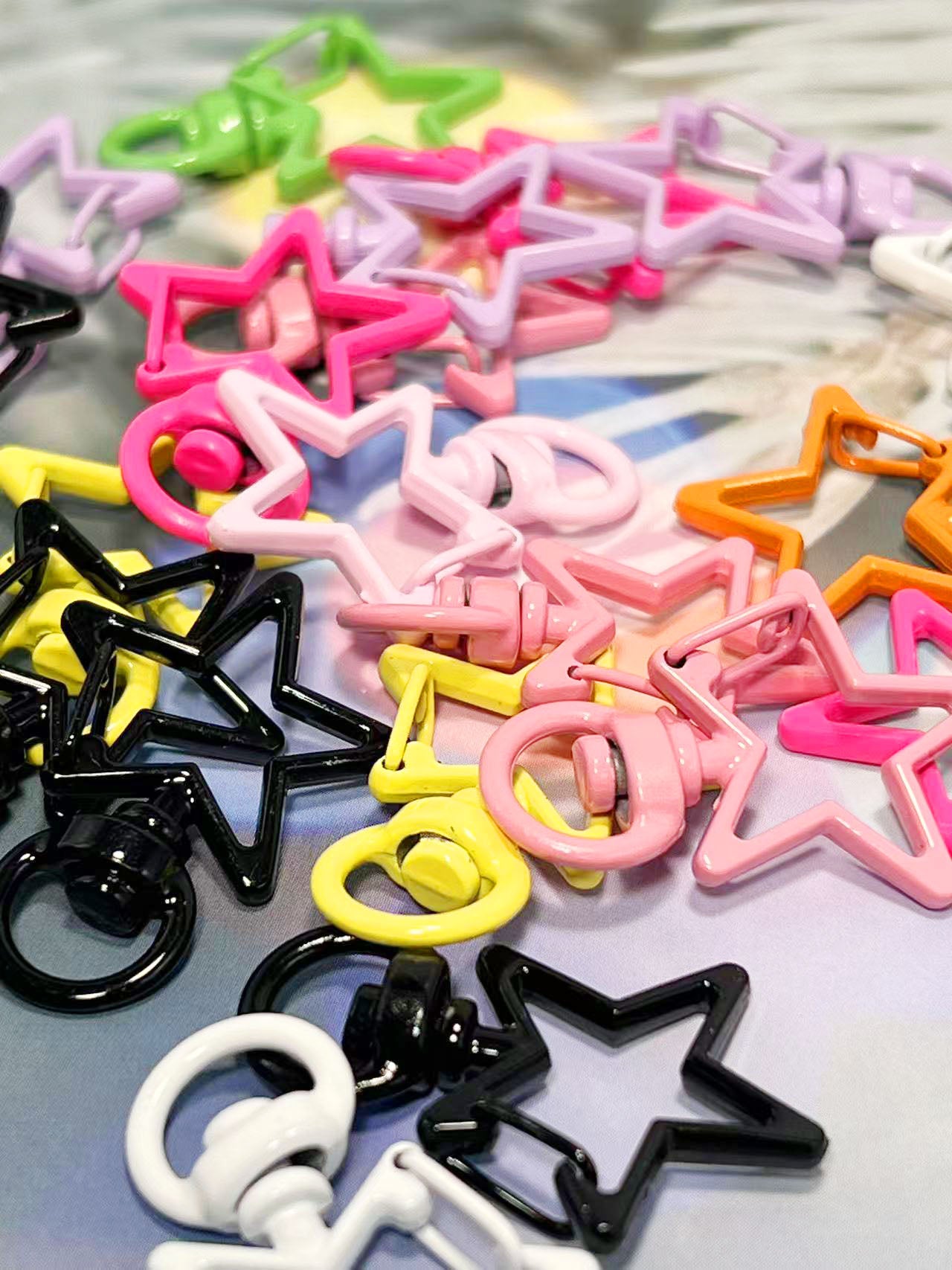 24×33㎜ カラフルスター ナスカン N1058