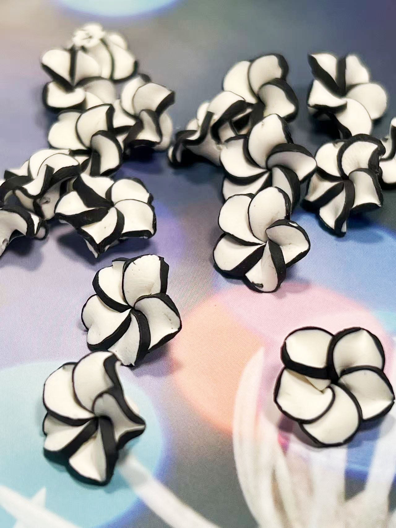 【特価】プルメリア・ソフトクレイ パーツ 14㎜