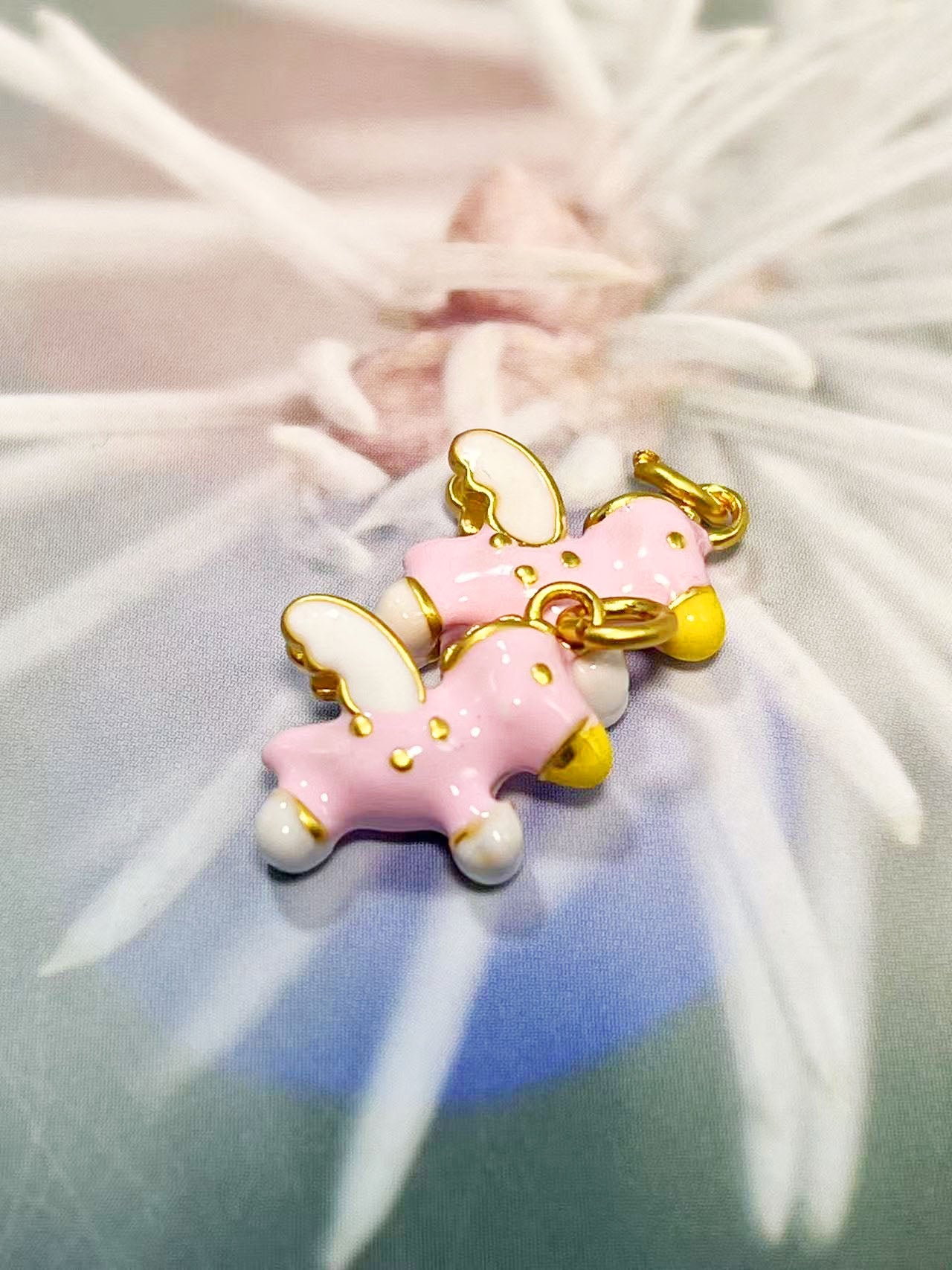 ✨ピンクペガサス エナメル真鍮製チャーム 10×13mm✨