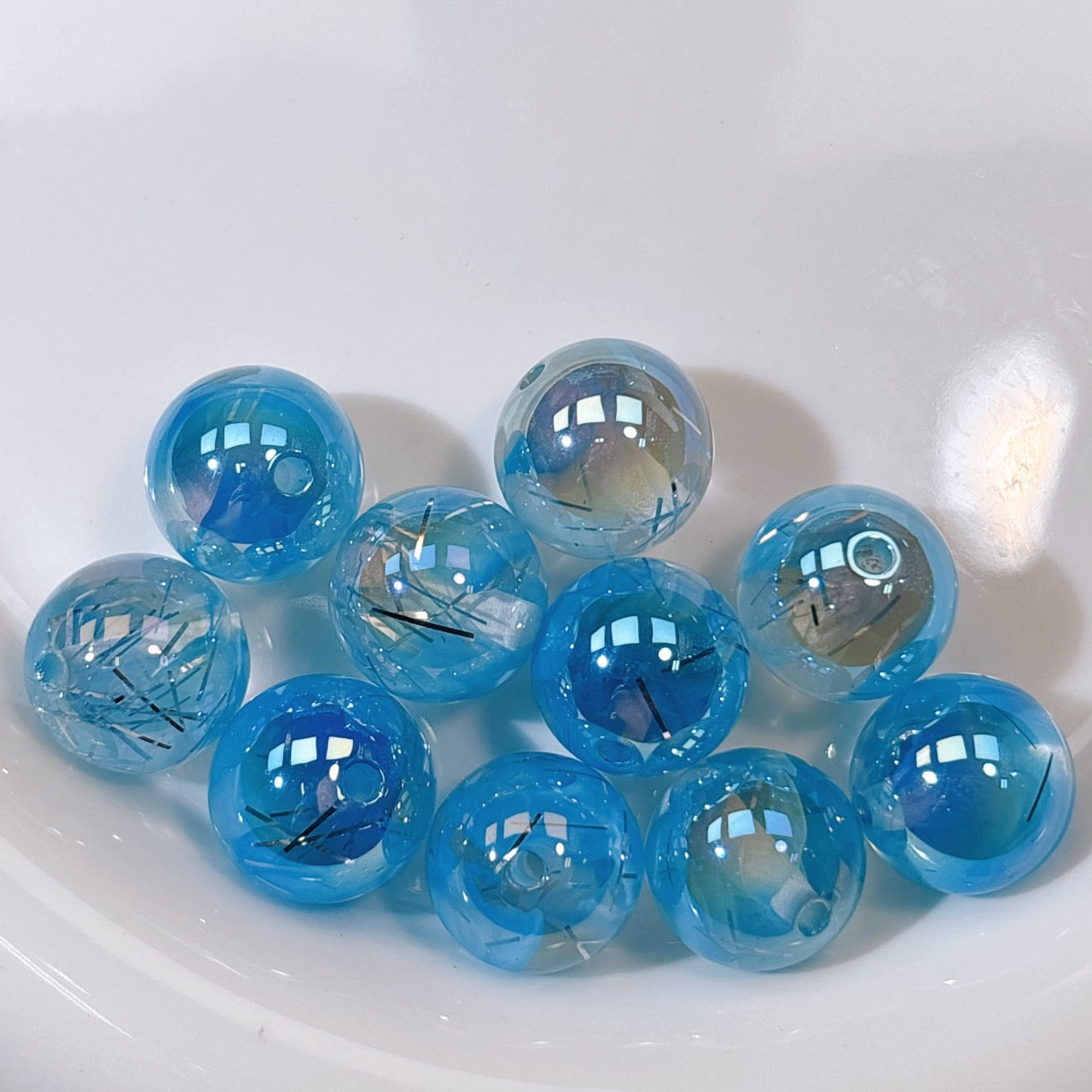 霧の銀糸 No.9スカイブルー 光学ビーズ 16㎜