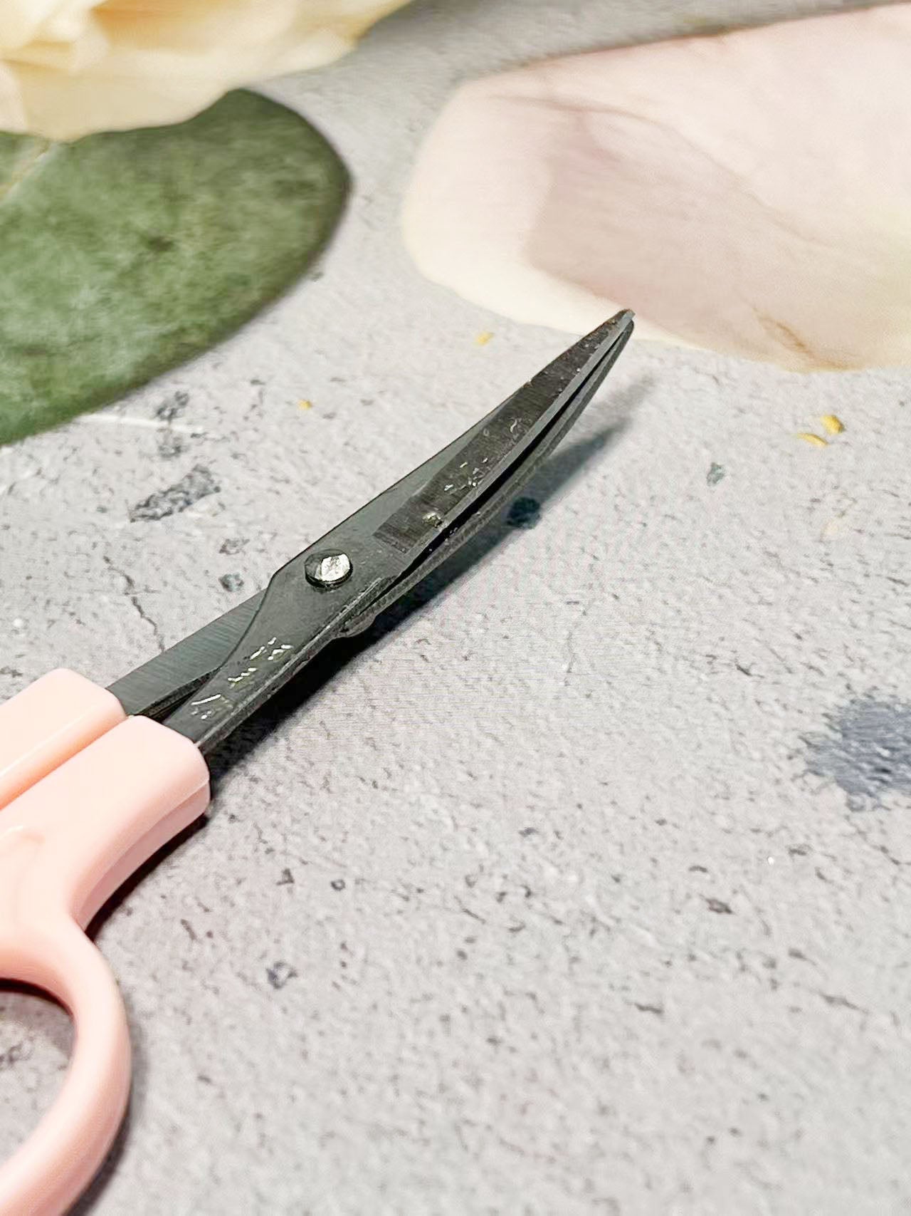 DIYハンドメイド用 先細糸切りばさみ