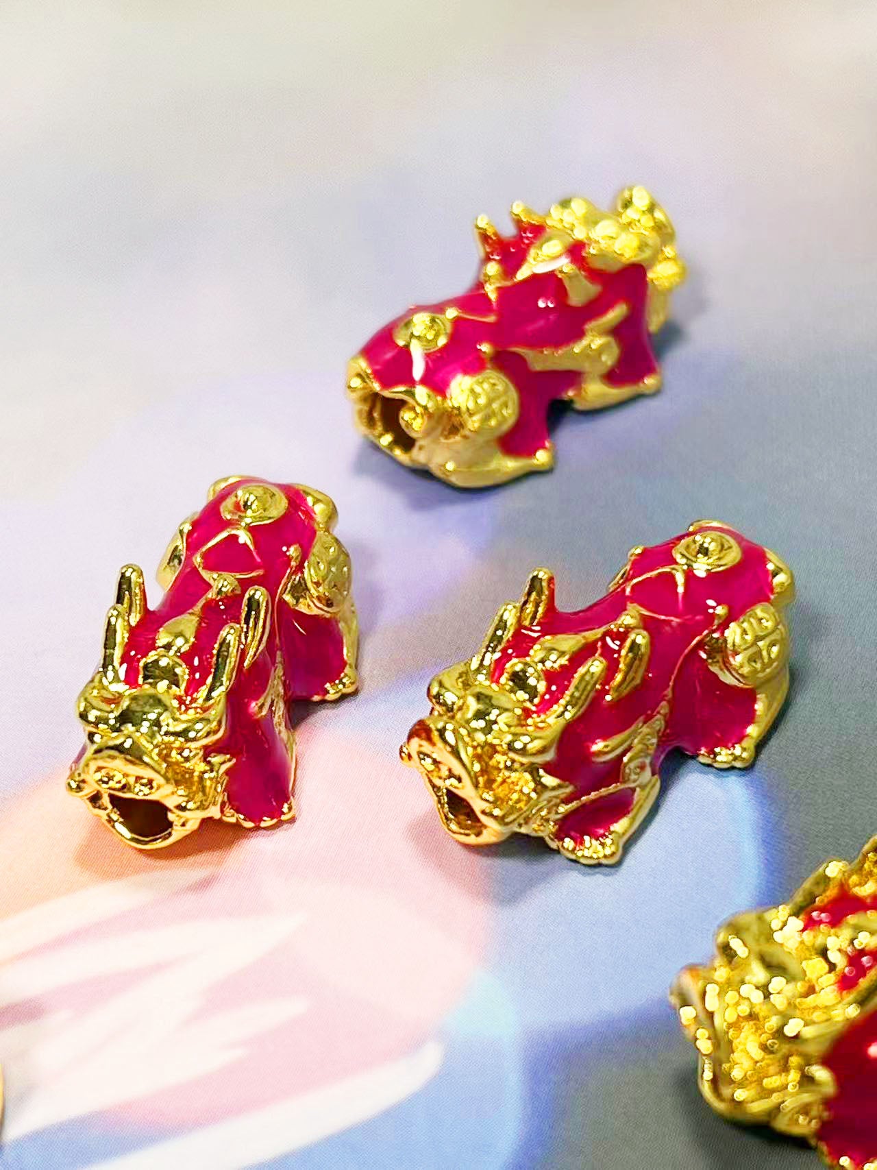 🔹 10×25mm 開運ヒキュウ・風水銅パーツ（レッド×ゴールド）✨🐉🔥