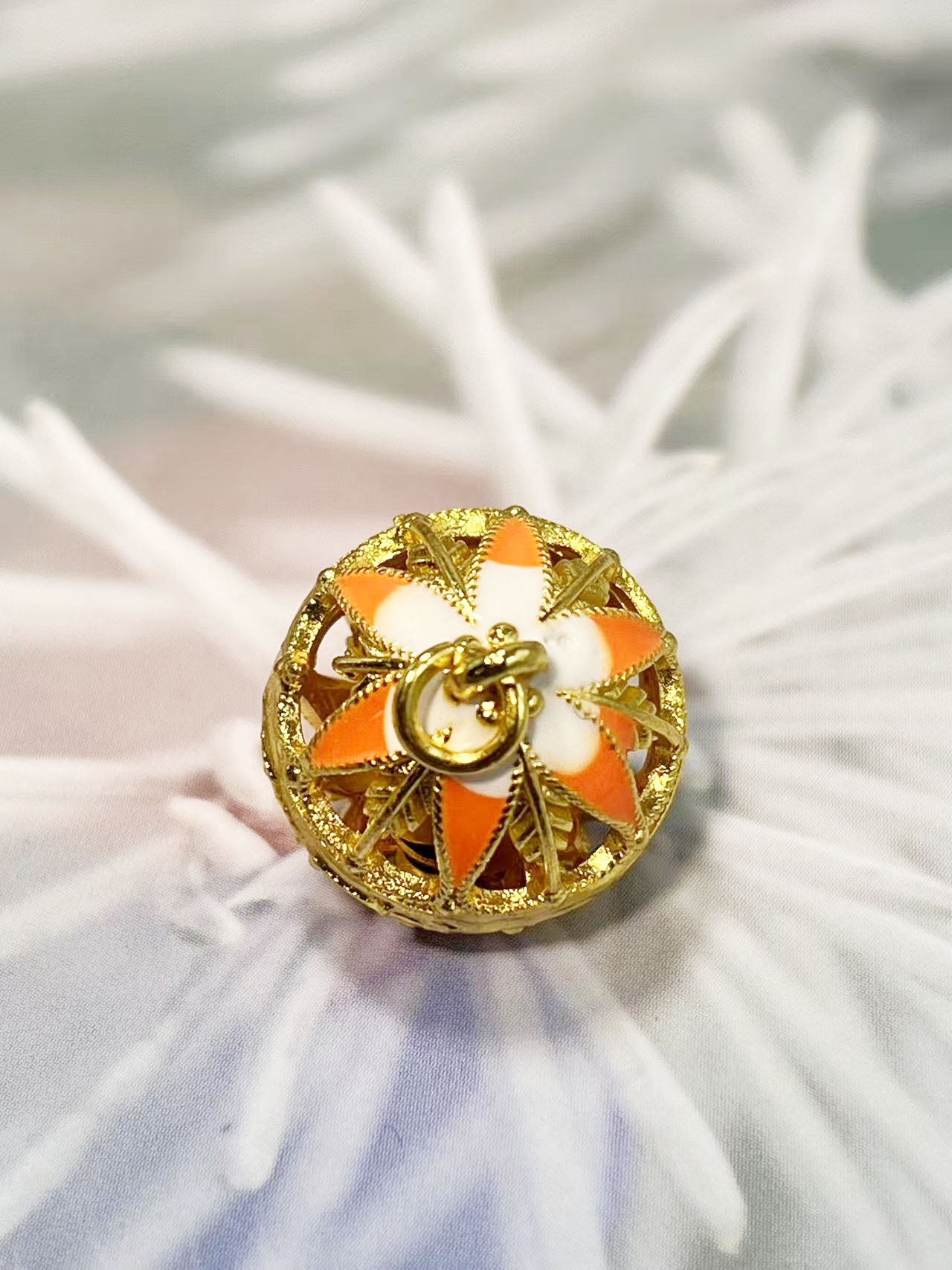 ✨アンティーク宮廷風透かしエナメルフラワーベル 18mm✨