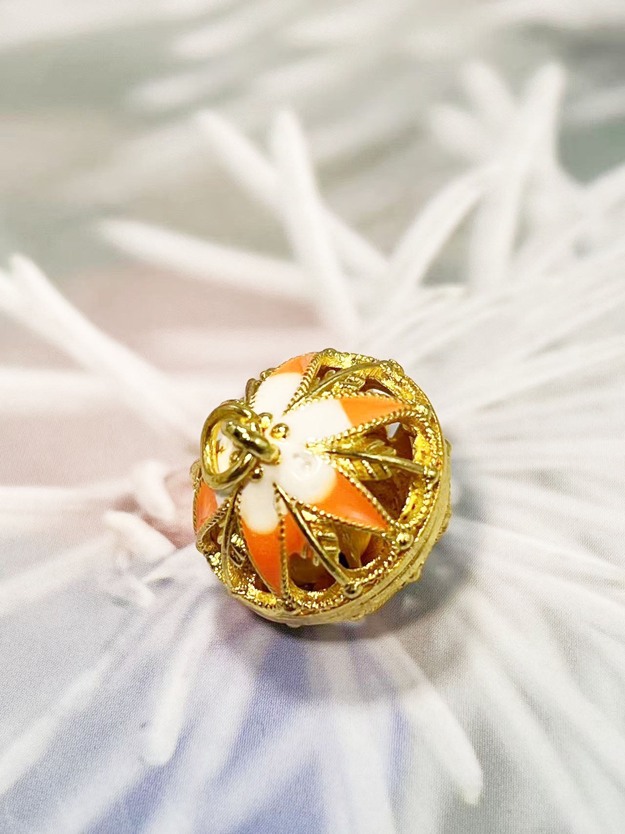 ✨アンティーク宮廷風透かしエナメルフラワーベル 18mm✨