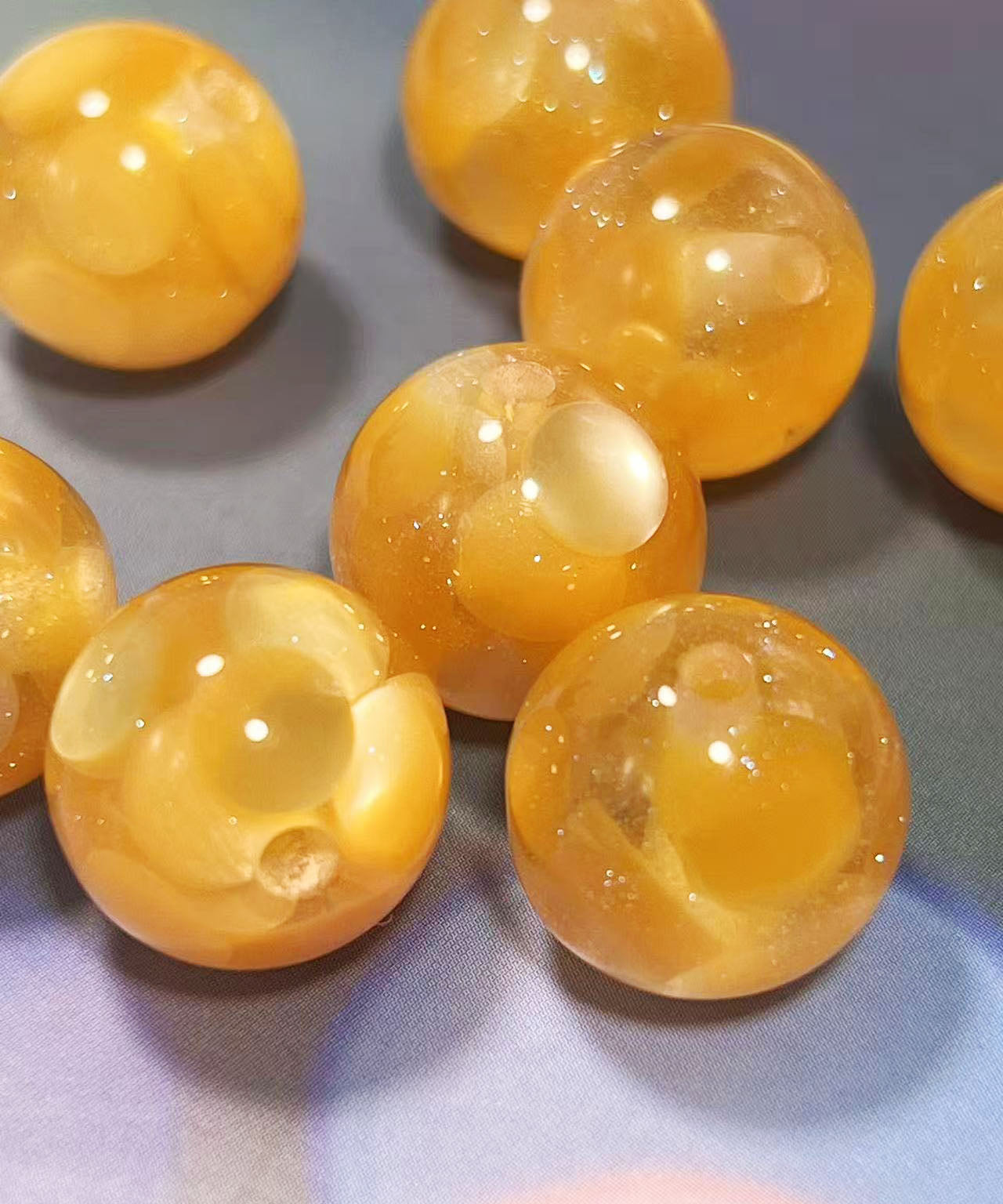 16mm魔法樹脂ビーズ「深い夢幻」イエロー系