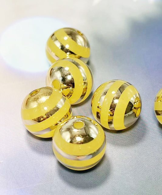 【晴空ストーリーシリーズ】｜琥珀イエロー×金彩ストライプビーズ・幻想的な輝き