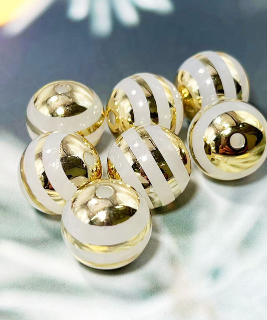 【晴空ストーリーシリーズ】｜パールホワイト×金彩ストライプビーズ・幻想的な輝き