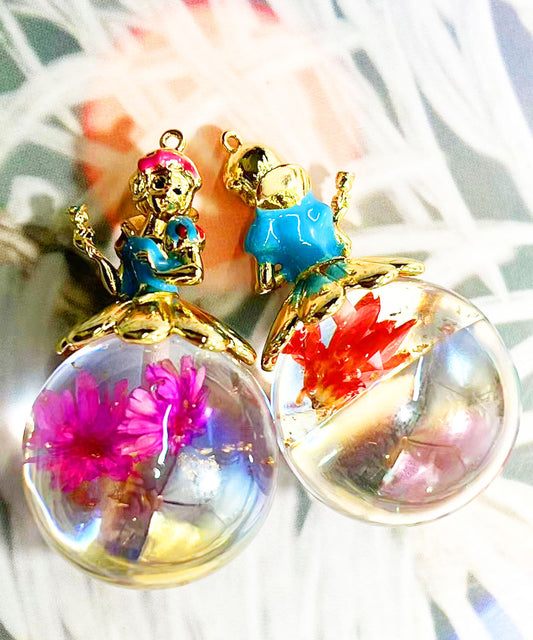 25㎜半穴ビーズ用・白雪姫風 ヒートン