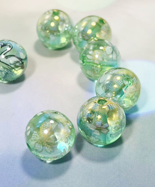 16mm鏡花水月シリーズ｜No.10薄緑・桜｜幻想モチーフ入りレジンビーズ