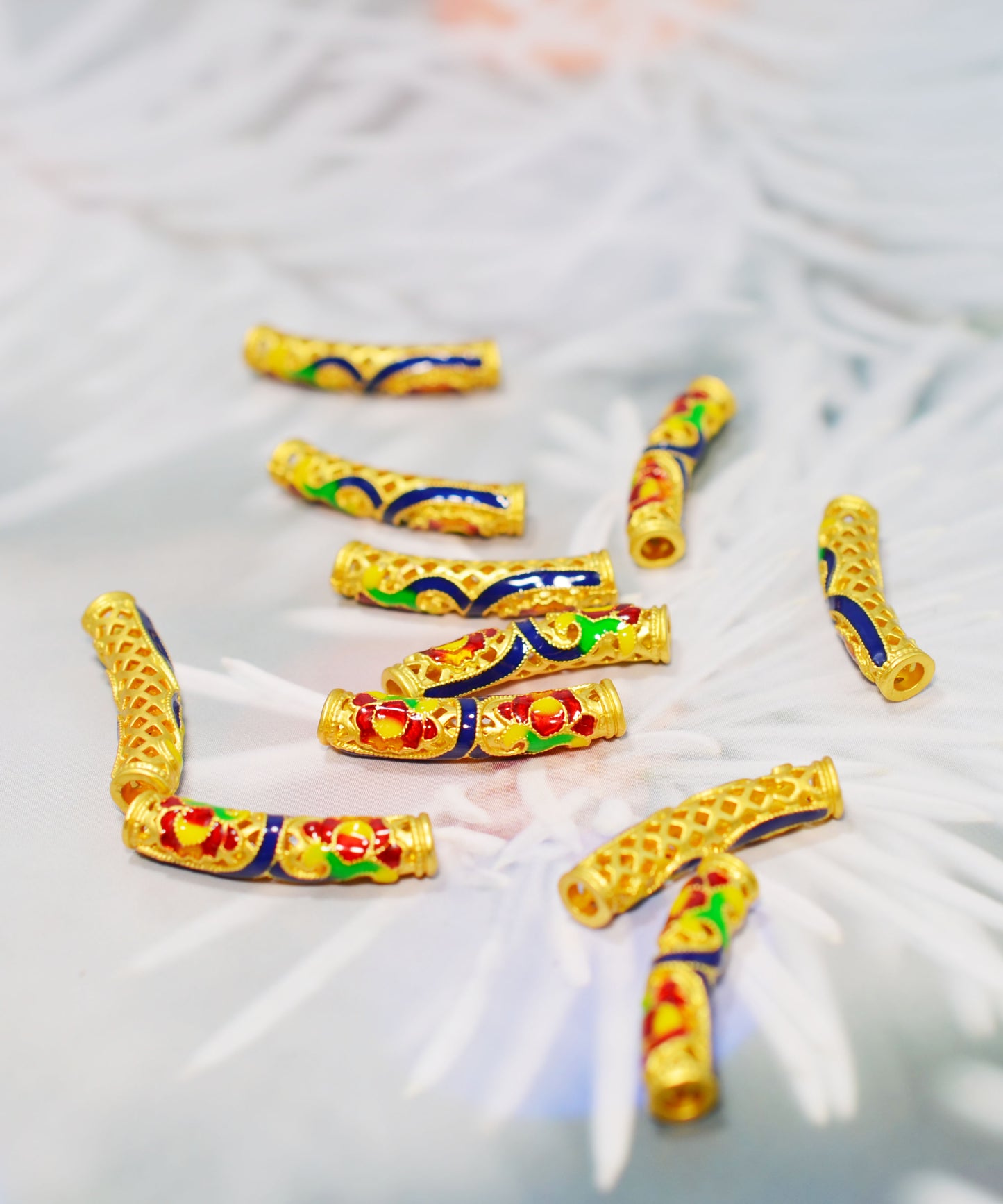 ✨アンティーク鍍金エナメルカーブチューブ 25mm – DIYアクセサリーパーツ✨