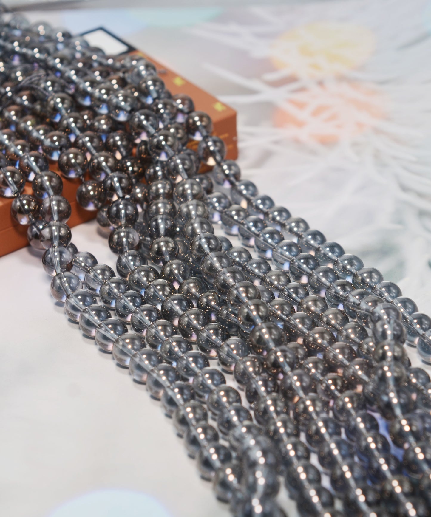 天然水晶ビーズ オーロラメッキ加工 ブラック系 8㎜ (1連)