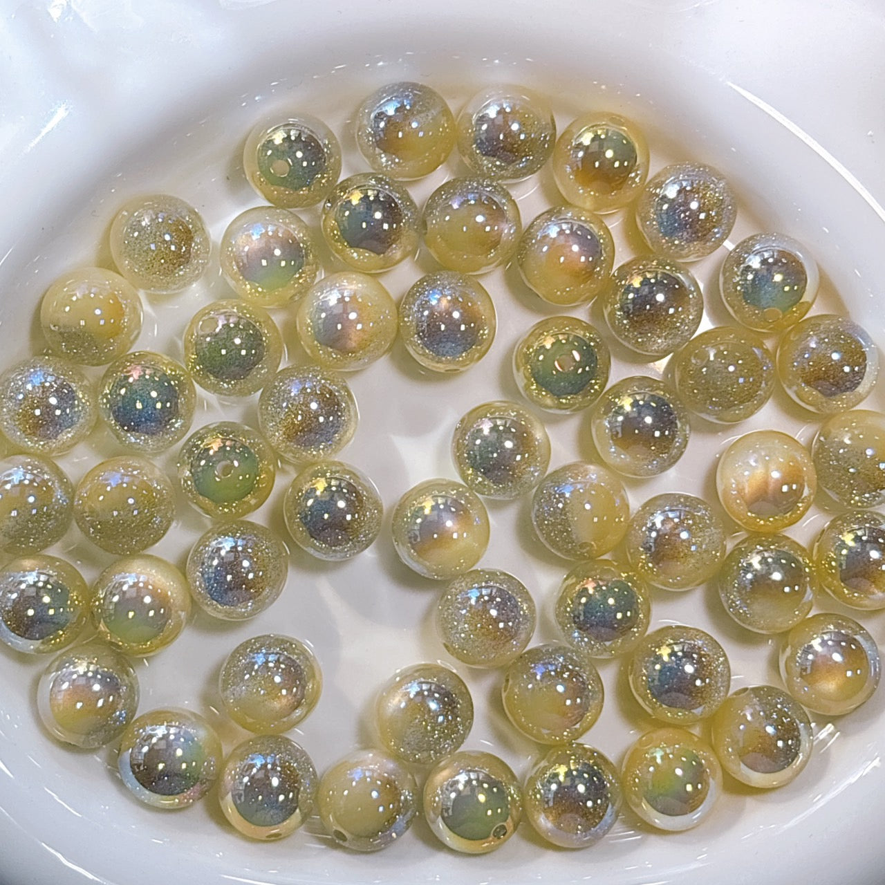 星空デュエットシリーズ No.9バニラクリーム 光学ビーズ 16㎜