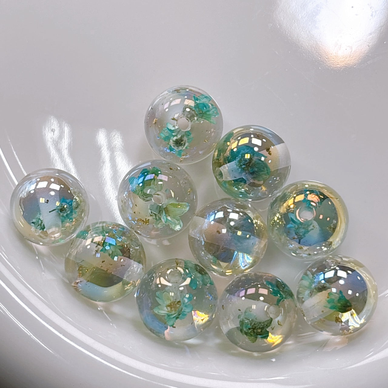 夢花綴シリーズ No.1緑 ドライフラワー・金箔入り 光学ビーズ 16㎜