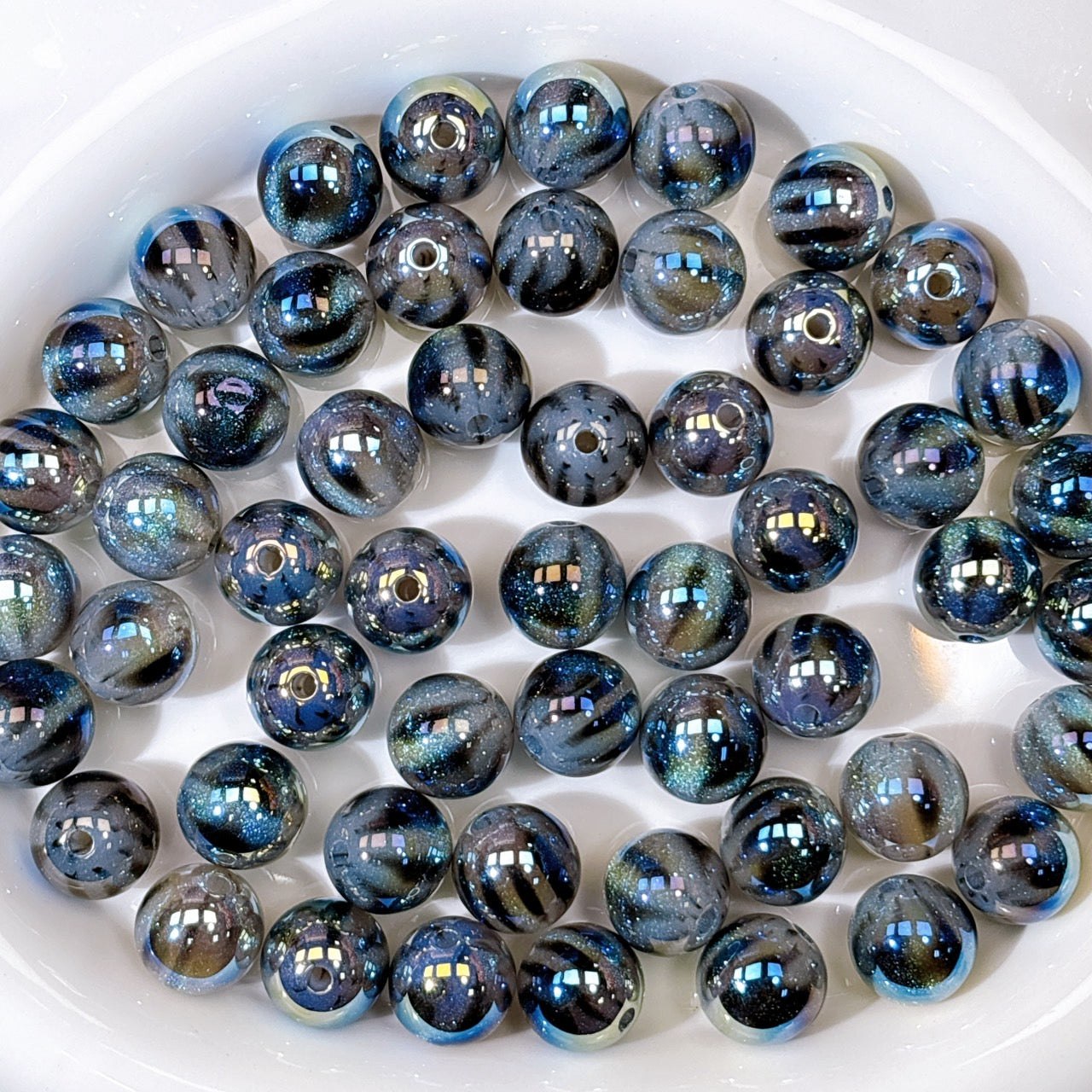 ふんわり縞模様 黒色 光学ビーズ 16㎜