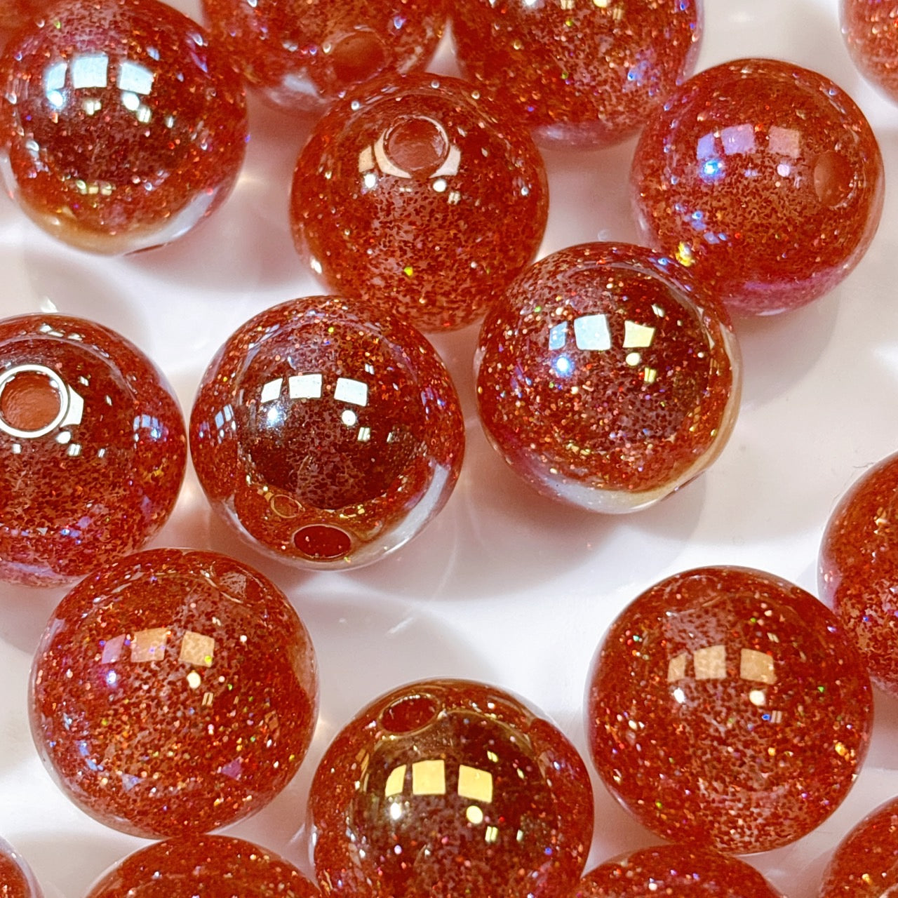 グリッターマジック No.1チェリーレッド 光学ビーズ 16㎜