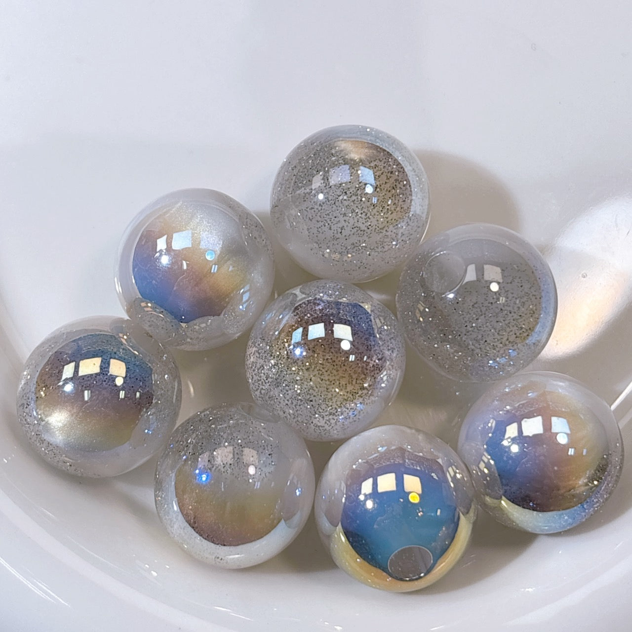 星空デュエット No.1ホワイト 光学ビーズ 20㎜