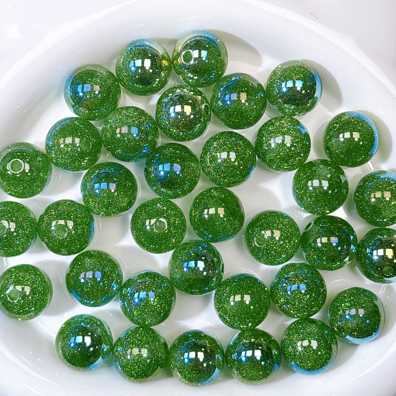 グリッターマジック No.3リーフグリーン 光学ビーズ 20㎜