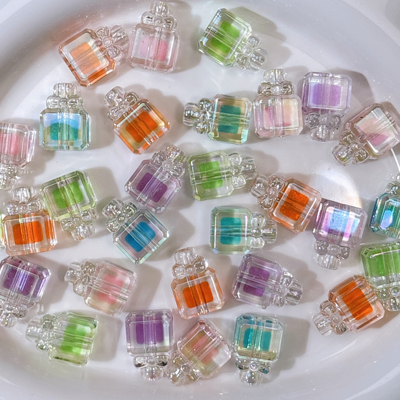 クリアオーロラ 香水瓶 ビーズ