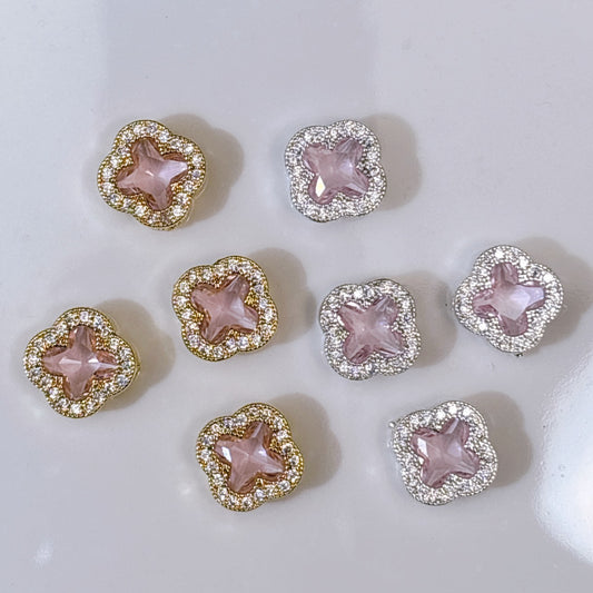 8つ穴 クローバー型 銅製パーツ